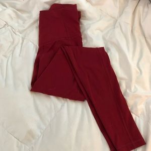 Cherry red VS leggings